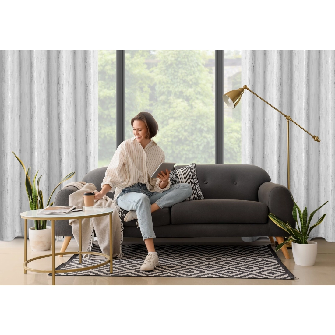 Záves 140x250 cm zamatový bielo strieborný na kovové krúžky ARNITA