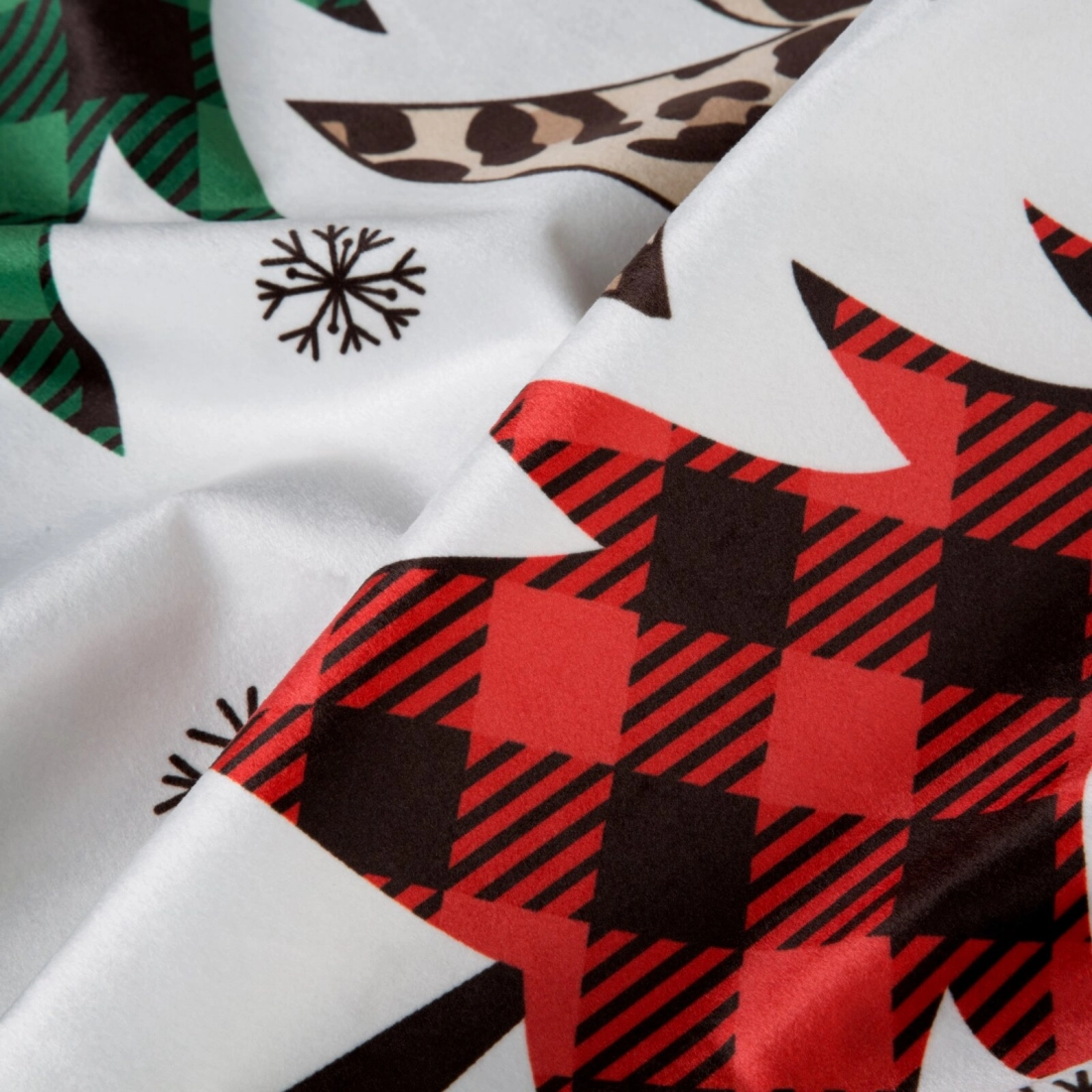 Záves 140x250 cm zamatový bielo‑čierny na kovové krúžky GERDA