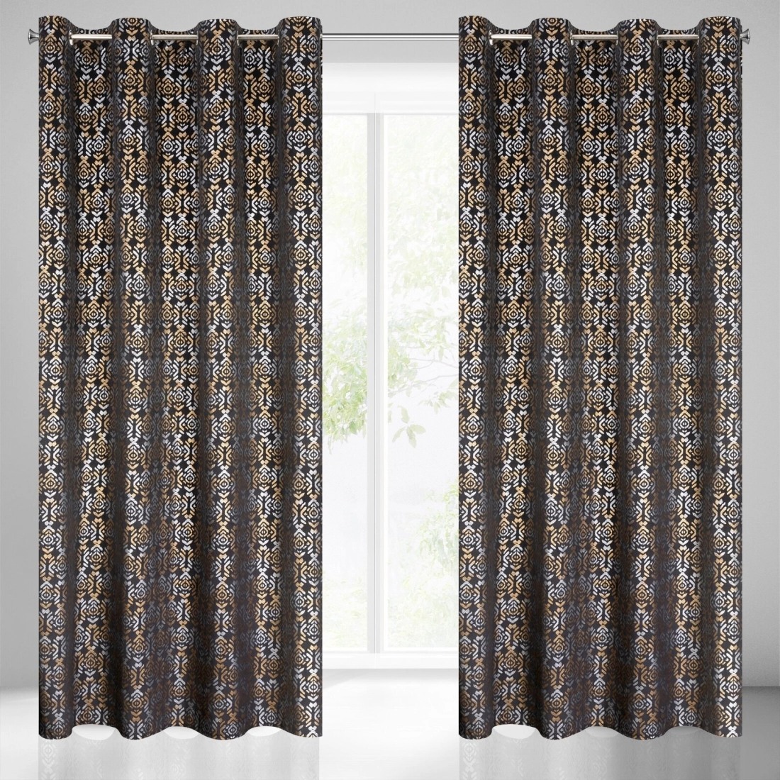 Záves 140x250 cm zamatový čierno-zlatý na kovové krúžky LAURA