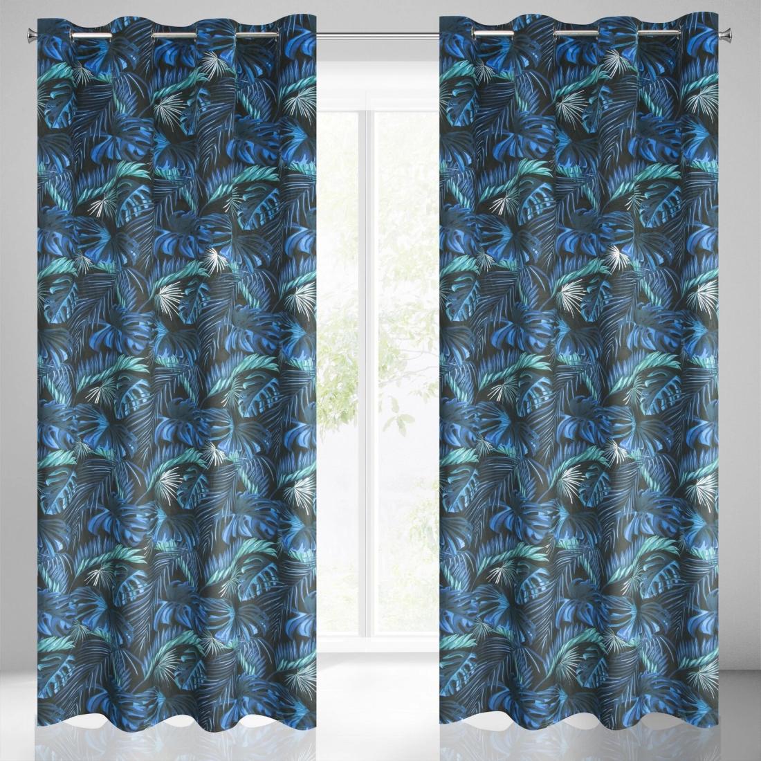 Záves 140x250 cm zamatový čierny, modrý na kovové krúžky LAVIN