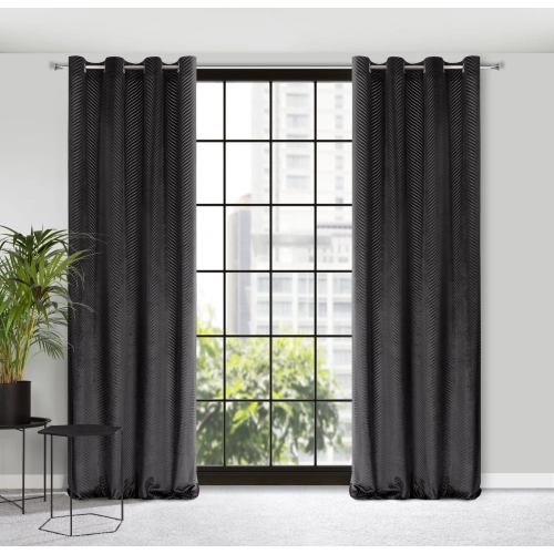 Záves 140x250 cm zamatový čierny na kovové krúžky LUSSI