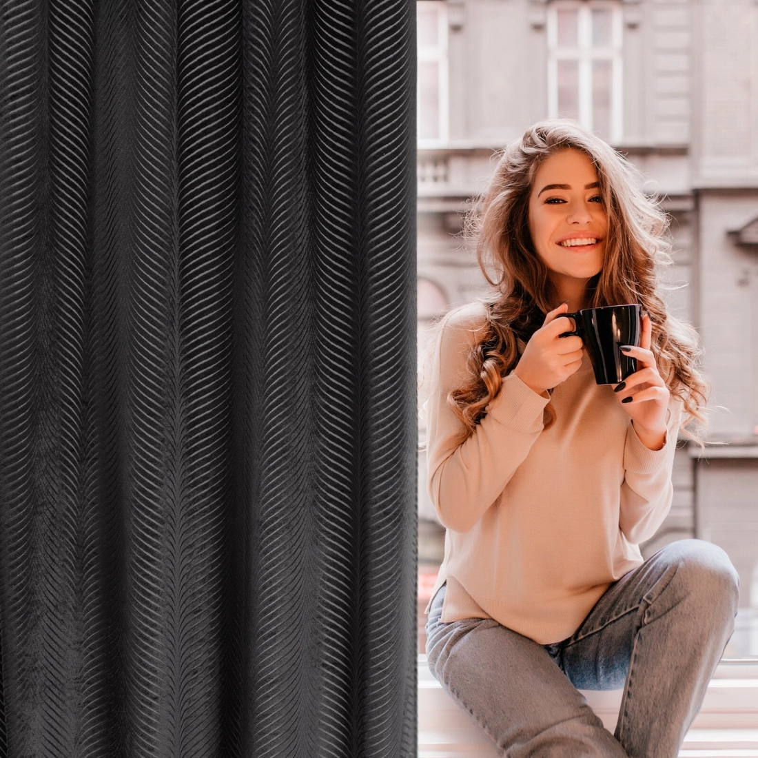 Záves 140x250 cm zamatový čierny na kovové krúžky LUSSI