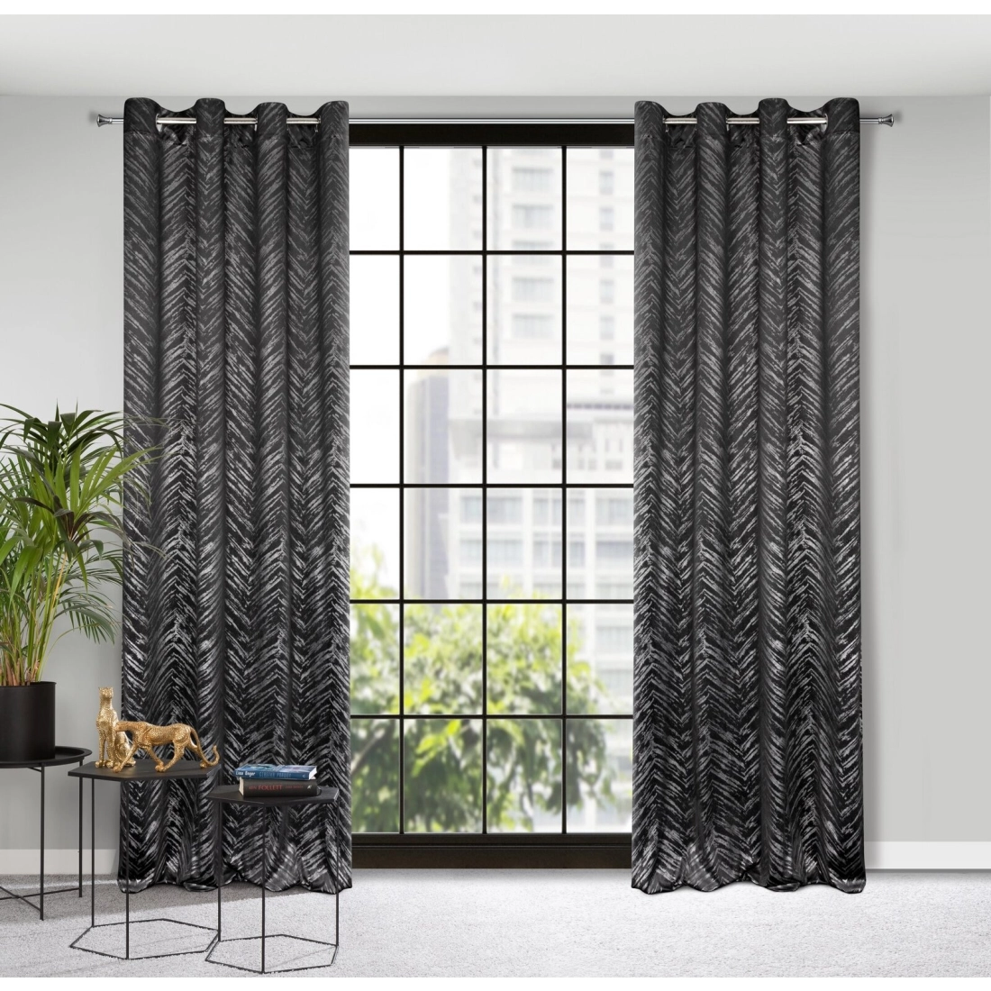 Záves 140x250 cm zamatový čierny na kovové krúžky SARA