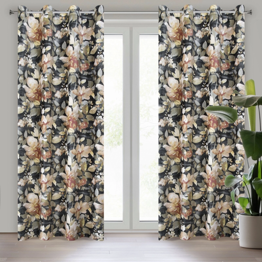 Záves 140x250 cm zamatový grafitový so zelenými kvetmi na kovové krúžky BETTY