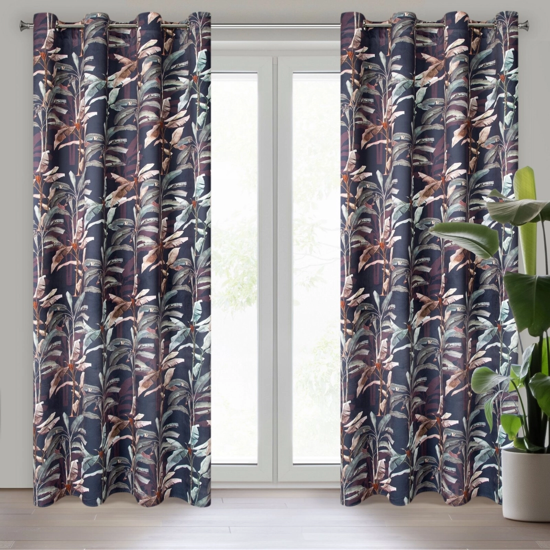 Záves 140x250 cm zamatový grafitový viacfarebný na kovové krúžky NICOL