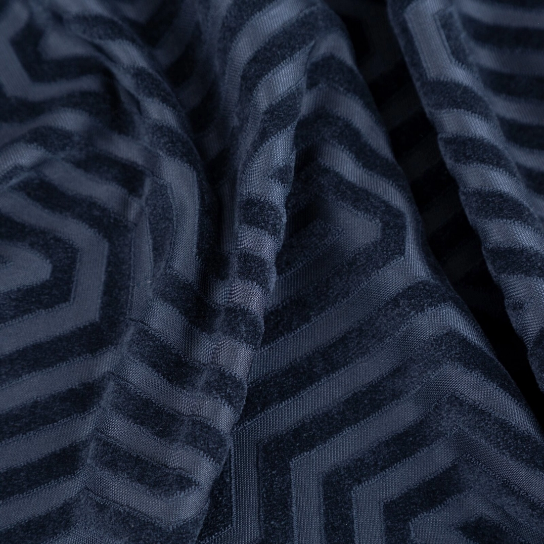 Záves 140x250 cm zamatový granátový na kovové krúžky Pierre Cardin