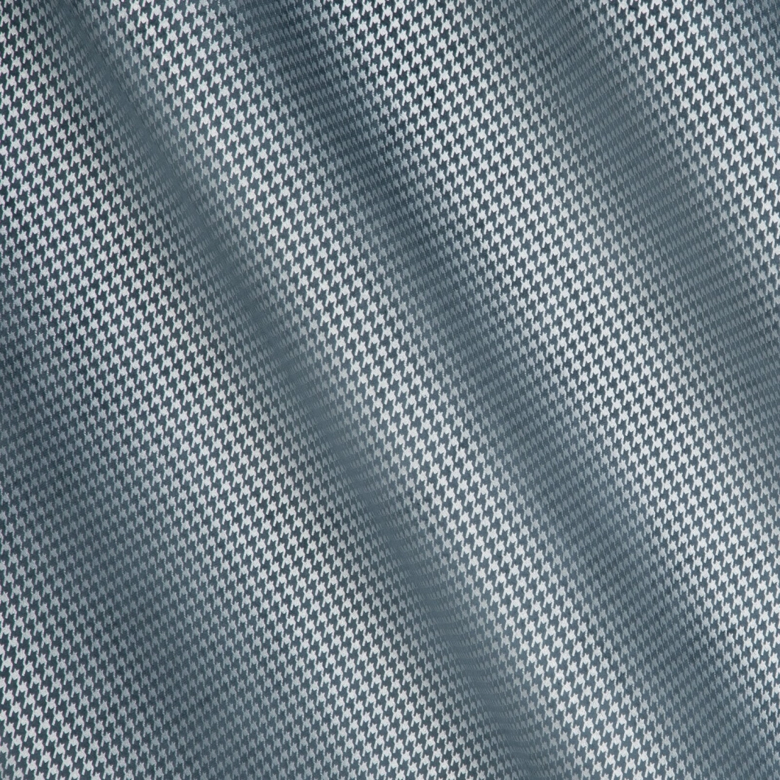 Záves 140x250 cm zamatový granátový, strieborný na kovové krúžky DARCY