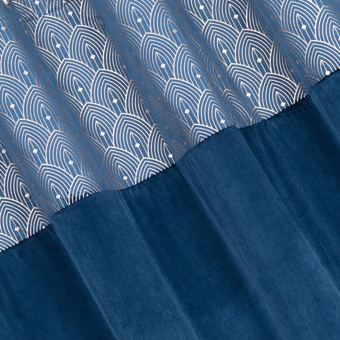 Záves 140x250 cm zamatový granátový, zlatý na kovové krúžky AGNES