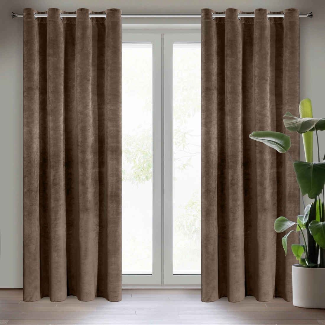 Záves 140x250 cm zamatový hnedý na kovové krúžky RIA Diva Line