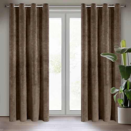 Záves 140x250 cm zamatový hnedý na kovové krúžky RIA Diva Line