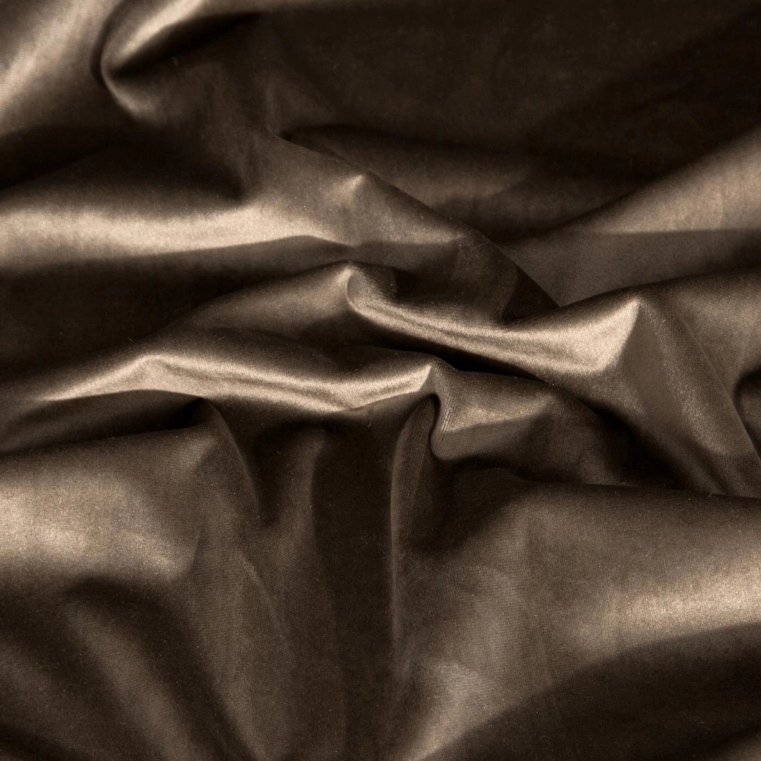 Záves 140x250 cm zamatový hnedý na kovové krúžky VILLA