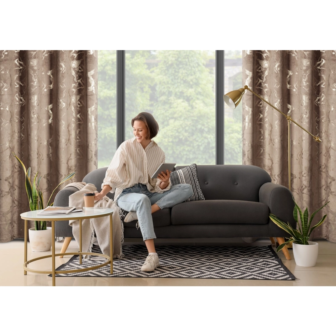 Záves 140x250 cm zamatový hnedý šampanský na kovové krúžky RAJA