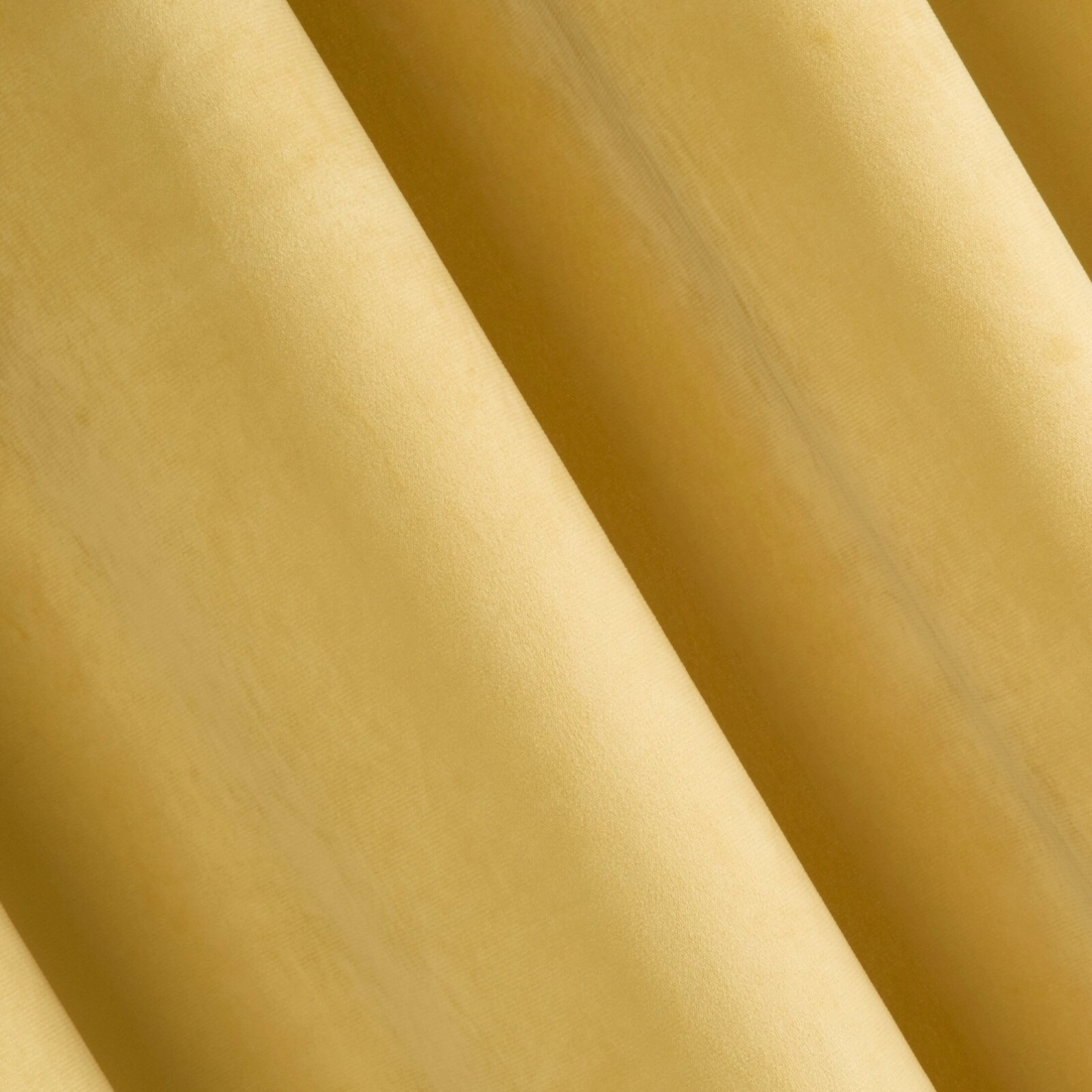 Záves 140x250 cm zamatový horčicový na kovové krúžky PIERRE