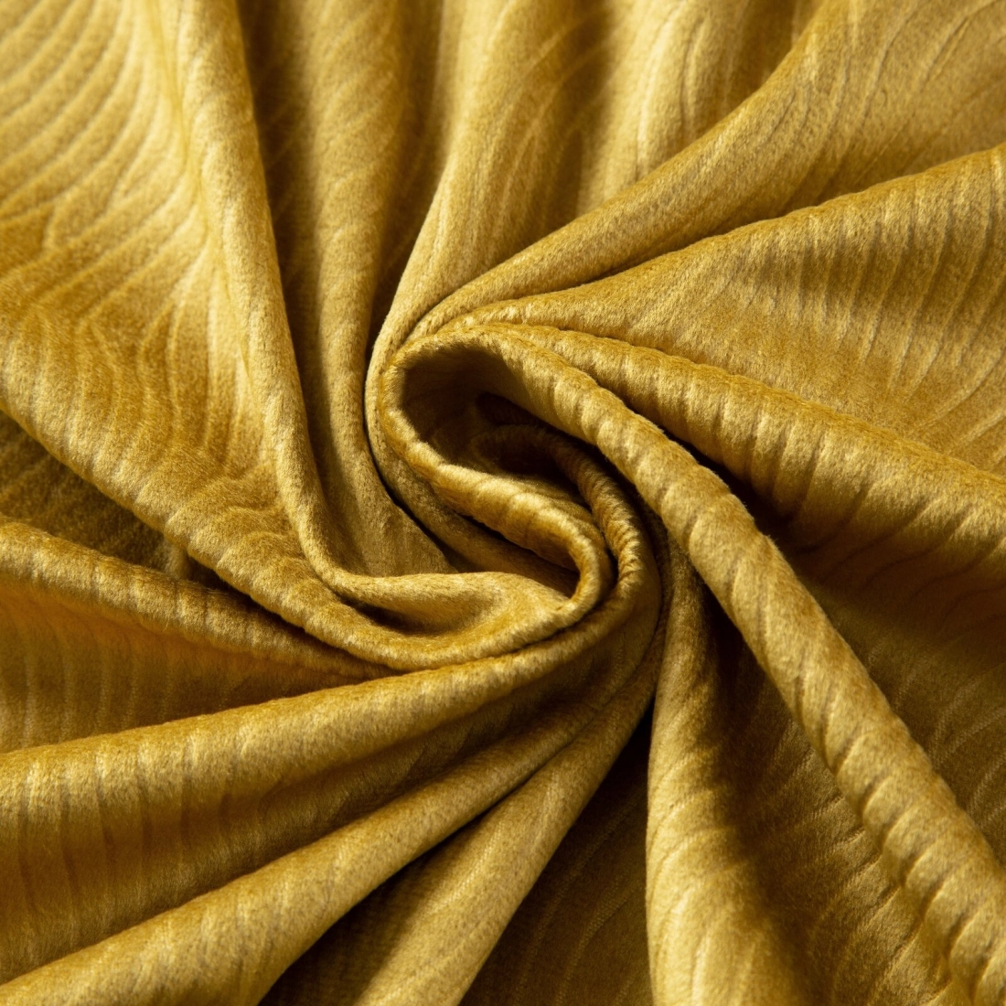 Záves 140x250 cm zamatový medový na kovové krúžky LILI