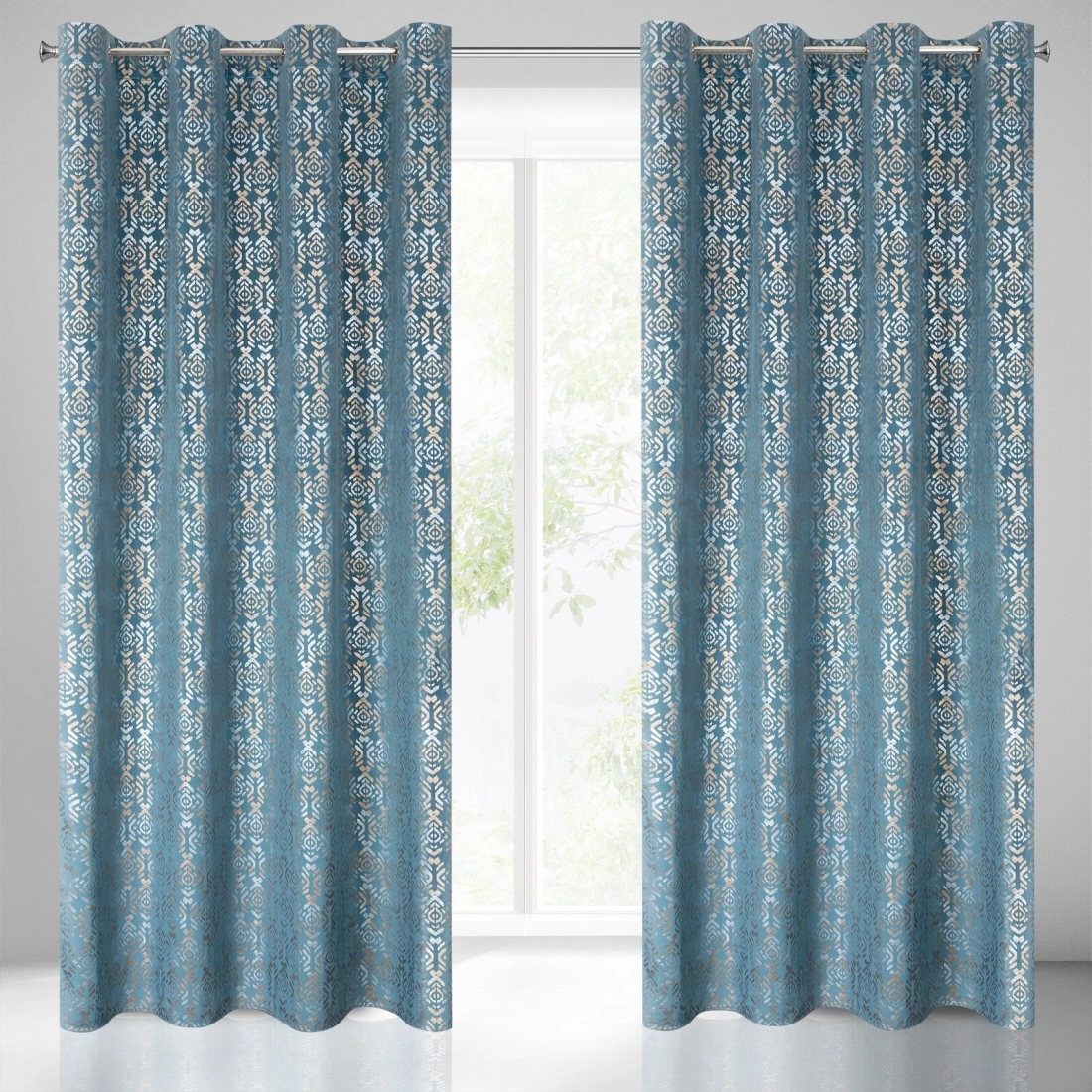 Záves 140x250 cm zamatový modrý, zlatý na kovové krúžky LAURA