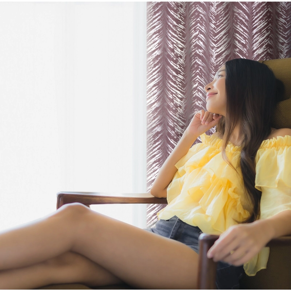 Záves 140x250 cm zamatový púdrovoružový na kovové krúžky SARA