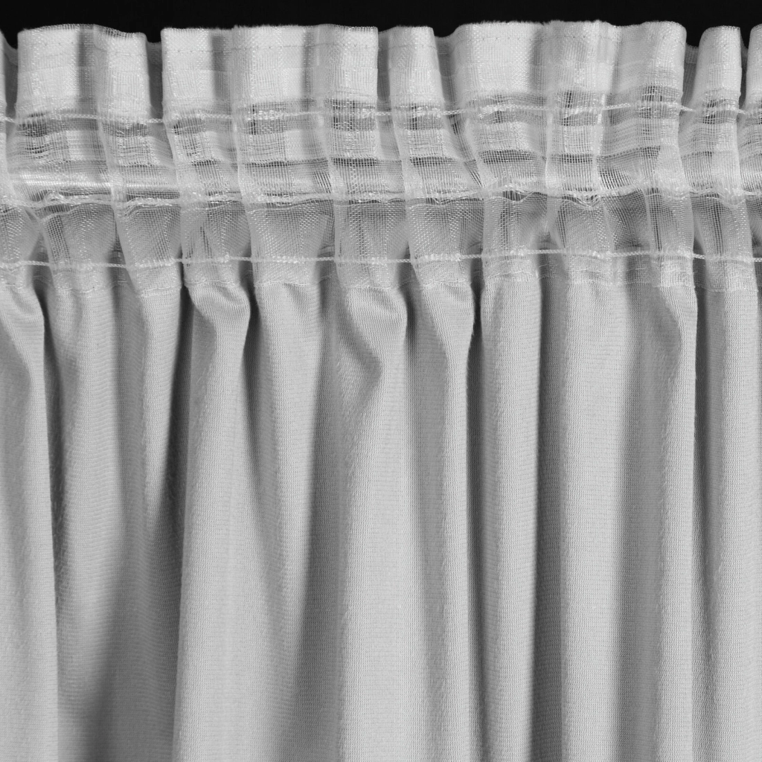 Záves 140x250 cm zamatový sivý na riasiacu pásku DANI