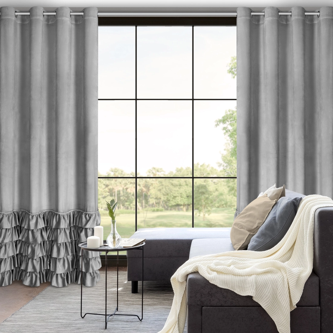 Záves 140x250 cm zamatový strieborný na kovové krúžky CARLI