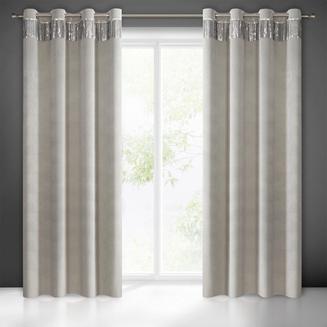 Záves 140x250 cm zamatový strieborný na kovové krúžky JASPER