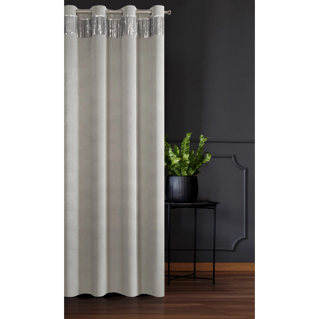 Záves 140x250 cm zamatový strieborný na kovové krúžky JASPER