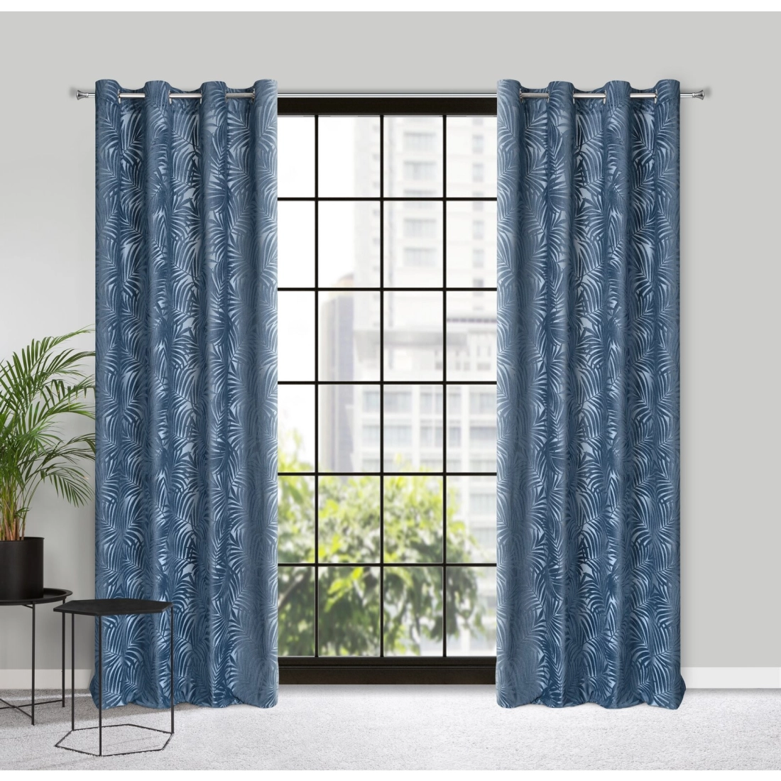 Záves 140x250 cm zamatový tmavomodrý na kovové krúžky LIVIA