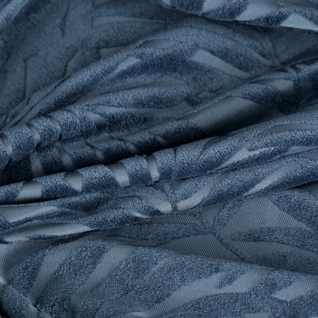 Záves 140x250 cm zamatový tmavomodrý na kovové krúžky LIVIA