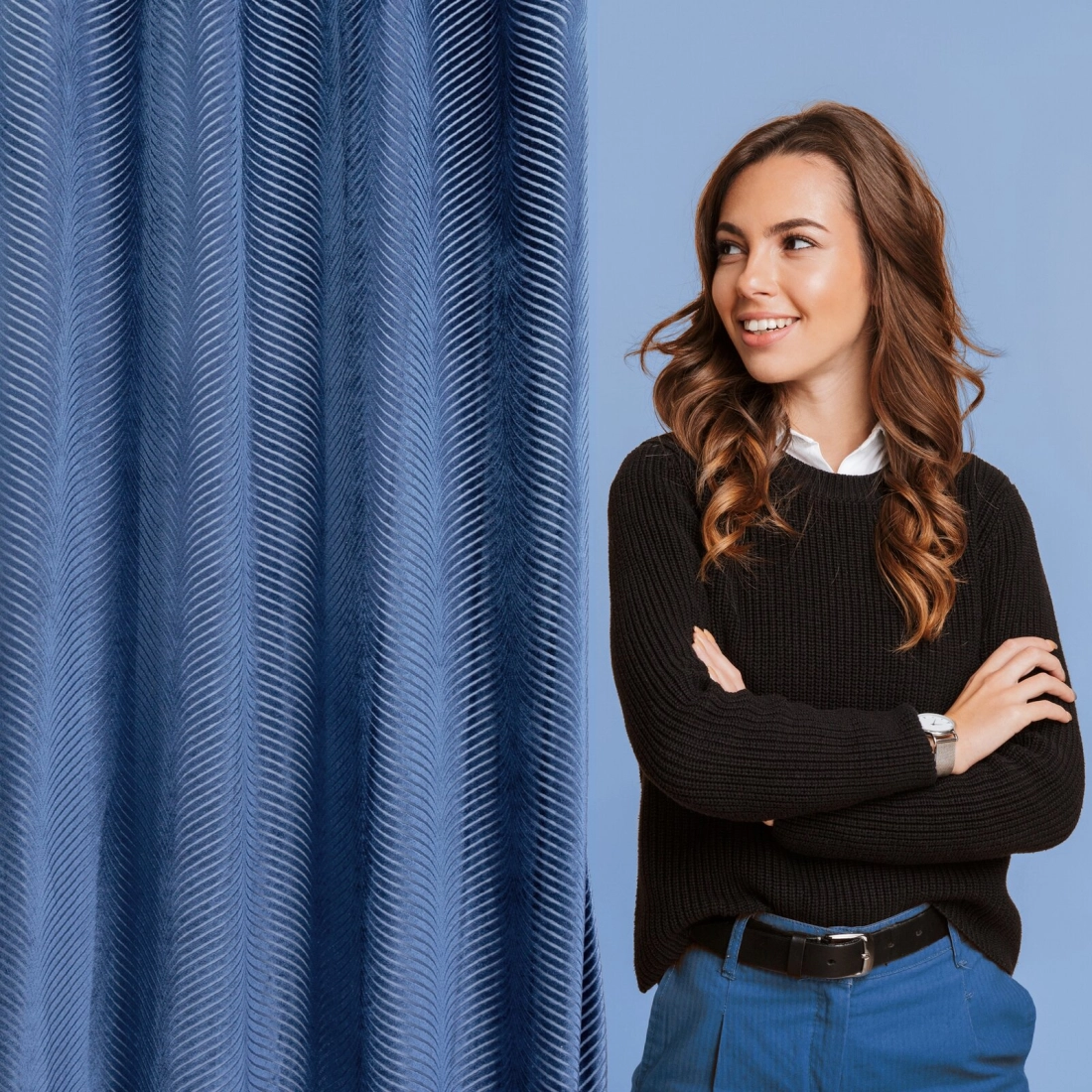 Záves 140x250 cm zamatový tmavomodrý na kovové krúžky LUSSI