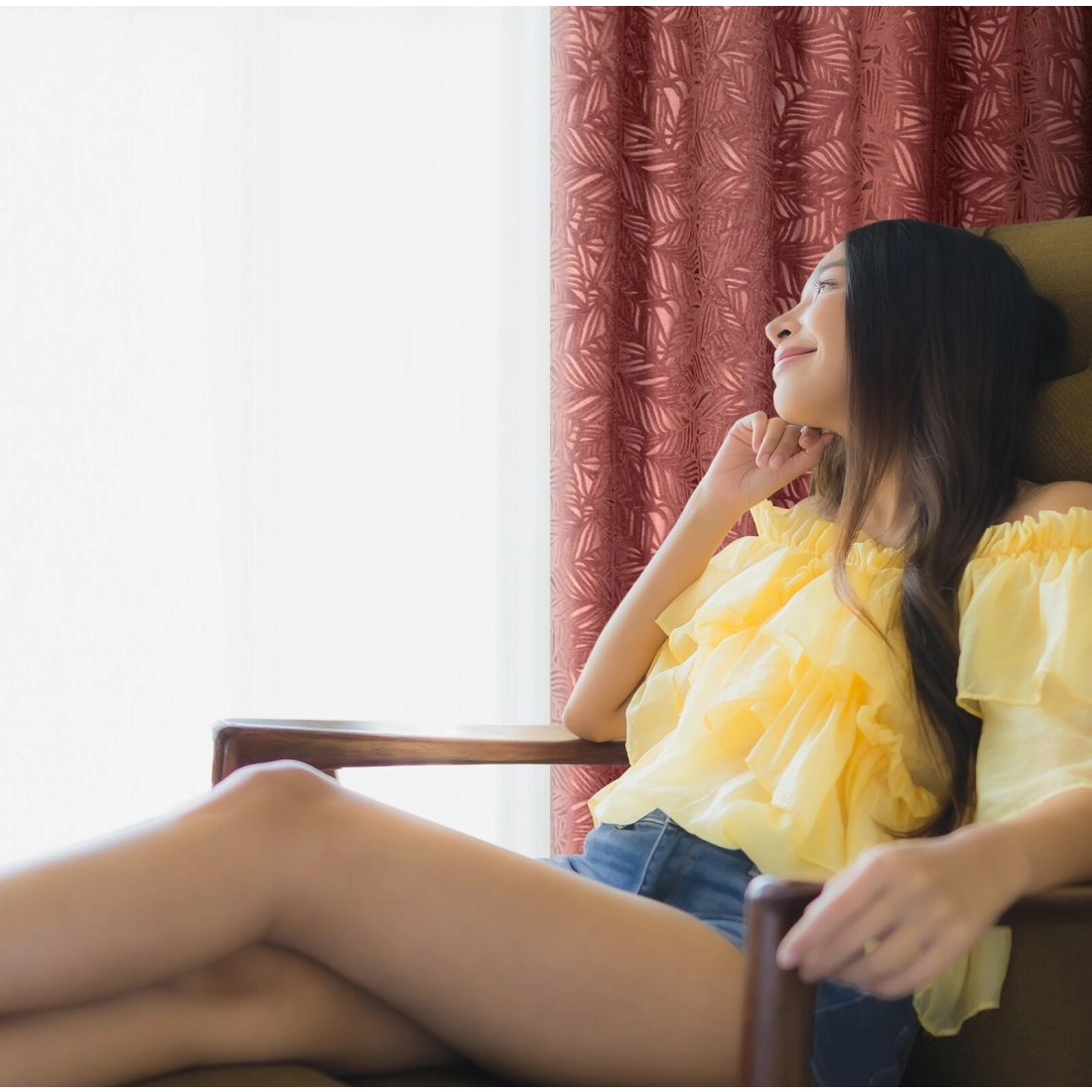 Záves 140x250 cm zamatový tmavoružový na kovové krúžky OCTAVIA