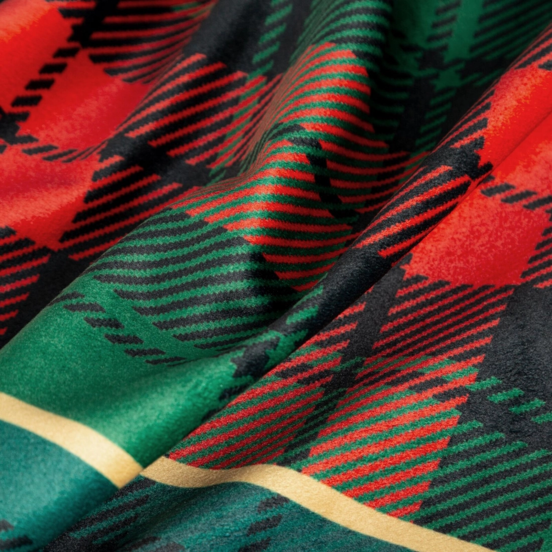 Sametový závěs 140x250 cm tmavě zelený s červenou kostkou na kovových kroužcích STAR