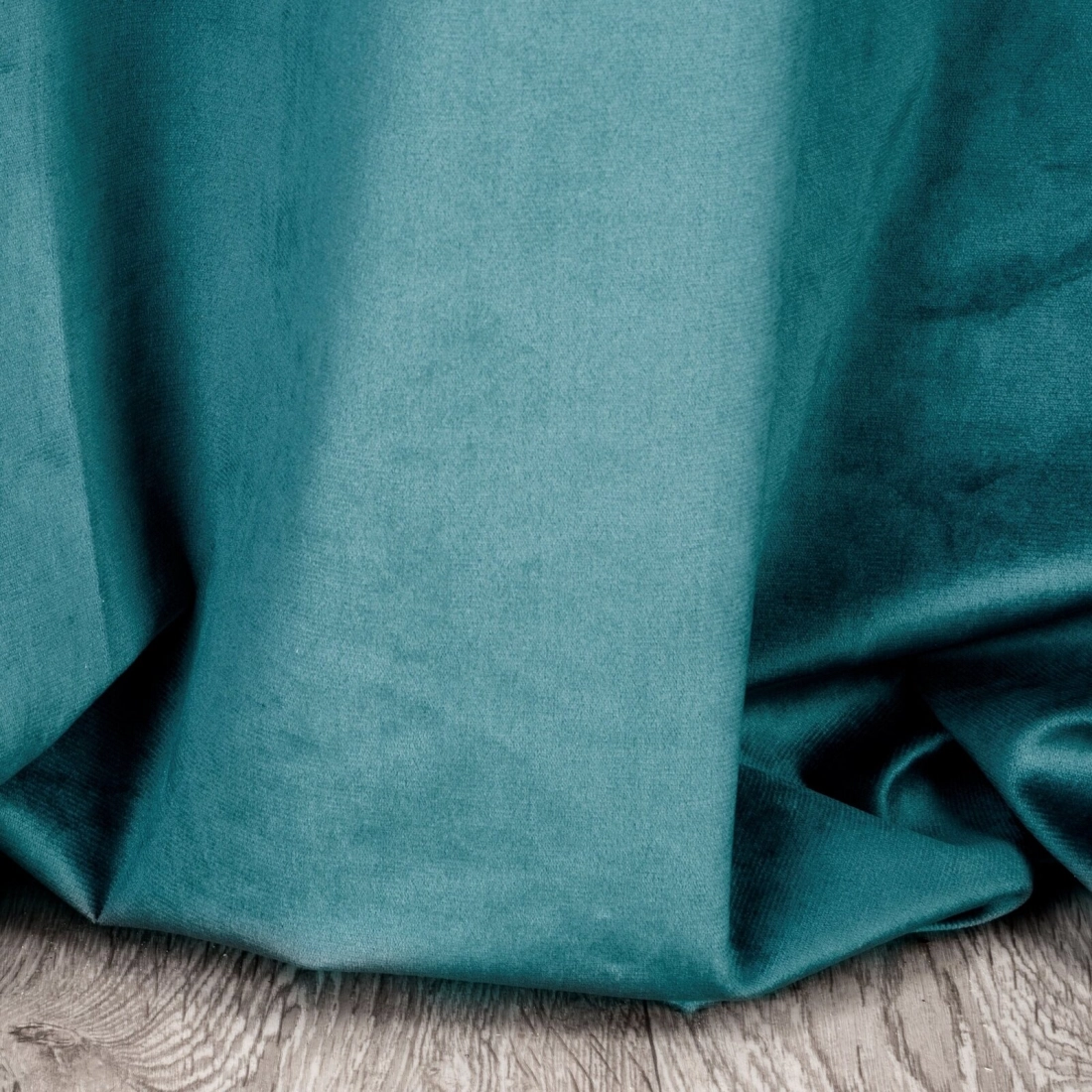 Závěs 140x250 cm sametový tyrkysový na kovové kroužky PIERRE