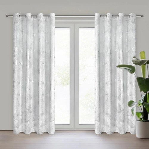 Záves 140x250 cm zamatový velúrový biely strieborný na kovové krúžky ZARIA