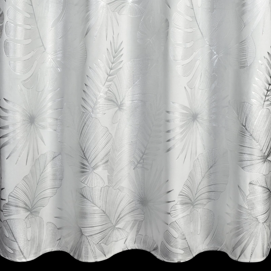 Záves 140x250 cm zamatový velúrový biely strieborný na kovové krúžky ZARIA