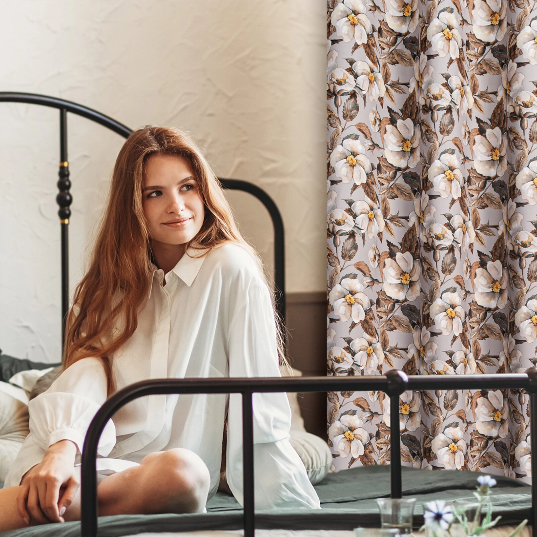 Záves 140x250 cm zatemňovací béžový, hnedý na kovové krúžky SIMONA