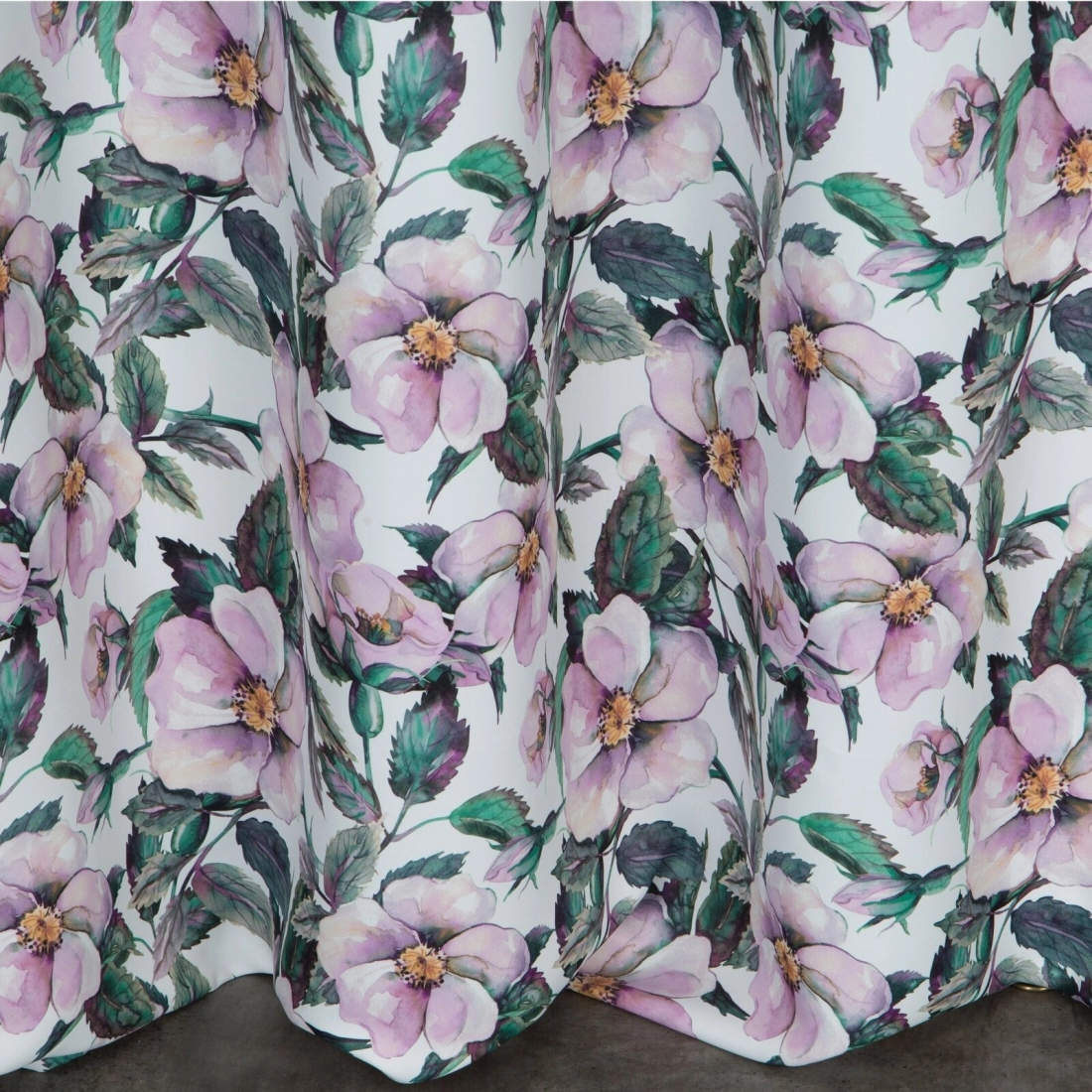 Záves 140x250 cm zatemňovací bielo-fialový na kovové krúžky SIMONA