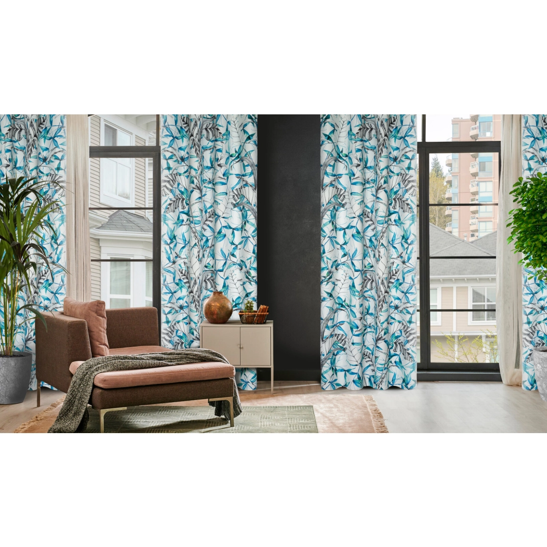 Závěs 140 x 250 cm zatemňovací bílo-modrý na kovových kroužcích IGA