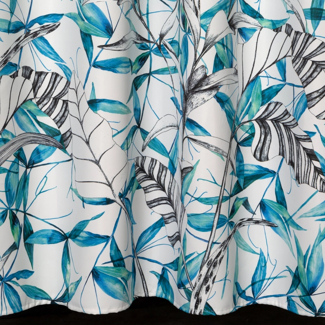 Závěs 140 x 250 cm zatemňovací bílo-modrý na kovových kroužcích IGA