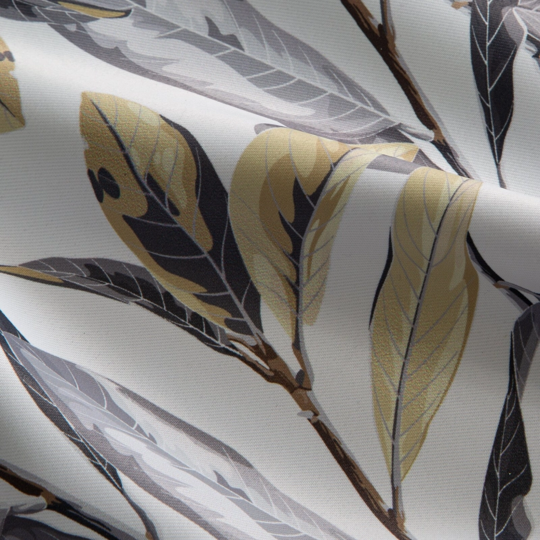 Záves 140x250 cm zatemňujúci bielo-horčicový na kovové krúžky LAVIN