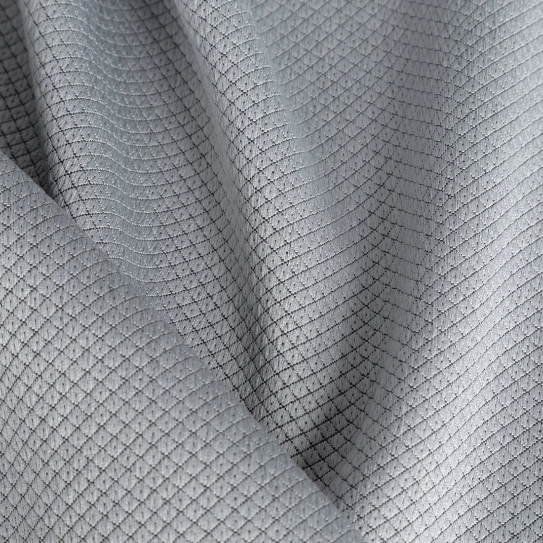 Závěs 140 x 250 cm zatemňovací šedý s kovovými kroužky AMARO