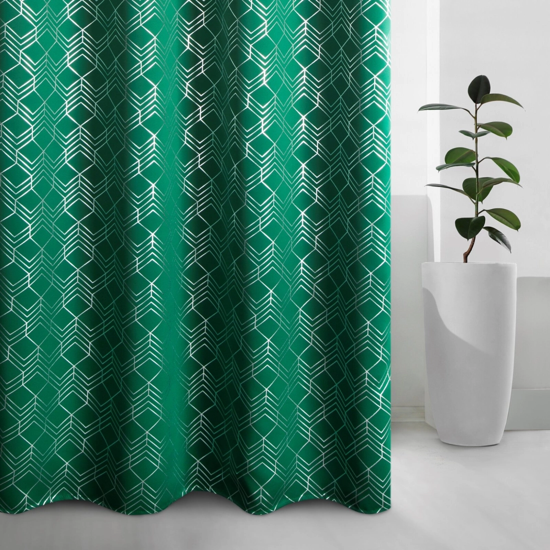 Závěs 140 × 250 cm zeleno-stříbrný zatemňovací s geometrickým vzorem na kovových kroužcích POLI Design 91