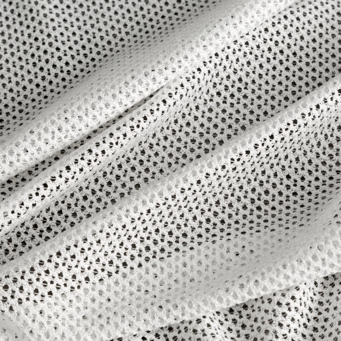 Záves 140x270 cm biely zamatový na riasiacu pásku ALEKSA