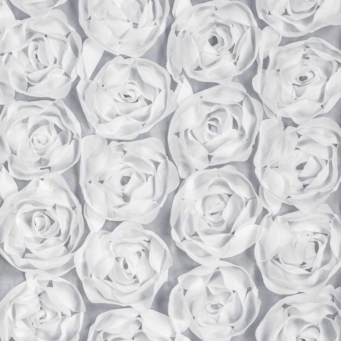 Záves 140x270 cm šifónový biely s ružami 3D na riasiacu pásku ROSES Eva Minge