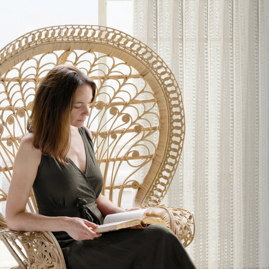 Záves 140x270 cm z prírodnej sieťoviny na riasiacu pásku a tunel BONITA