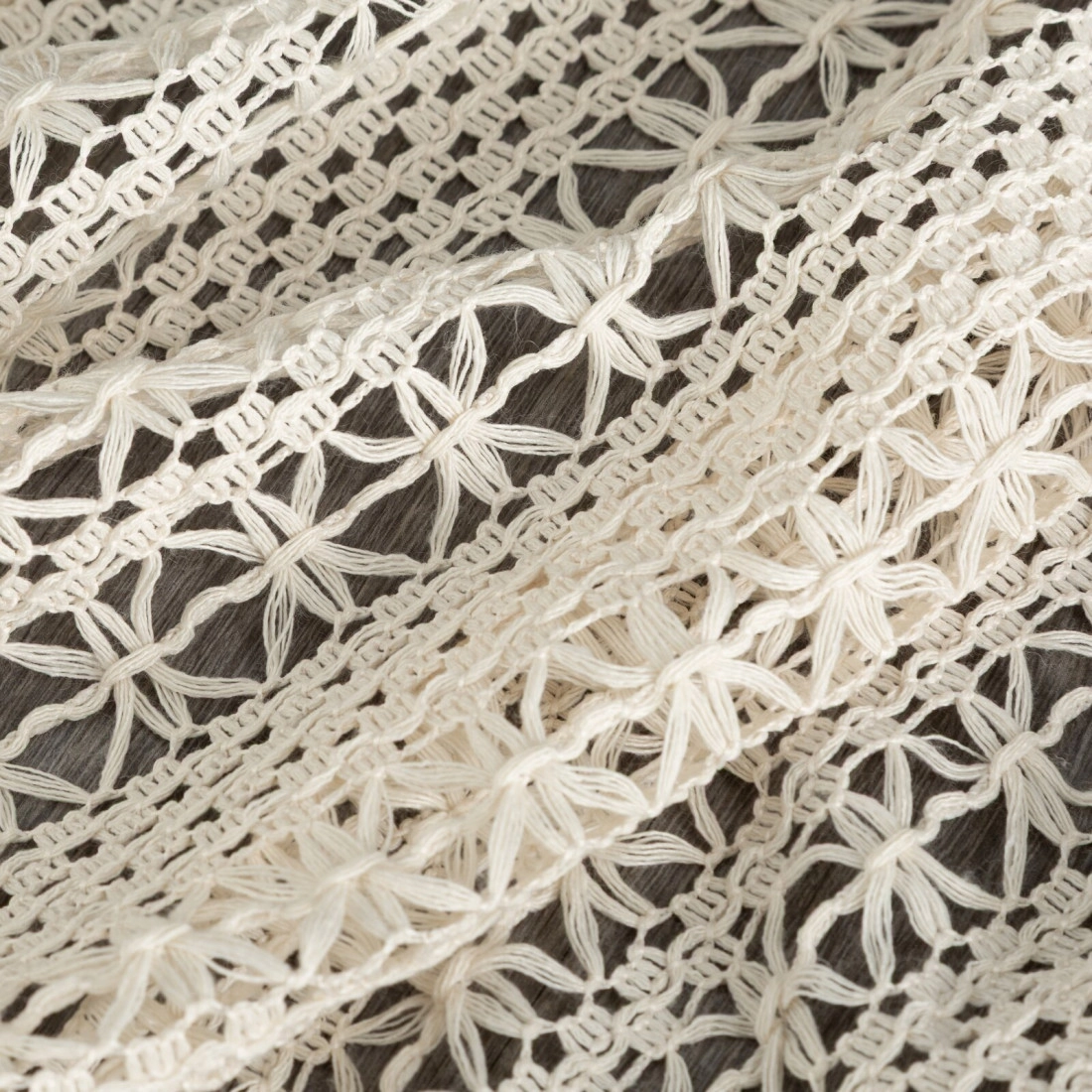 Záves 140x270 cm z prírodnej sieťoviny na riasiacu pásku a tunel BONITA