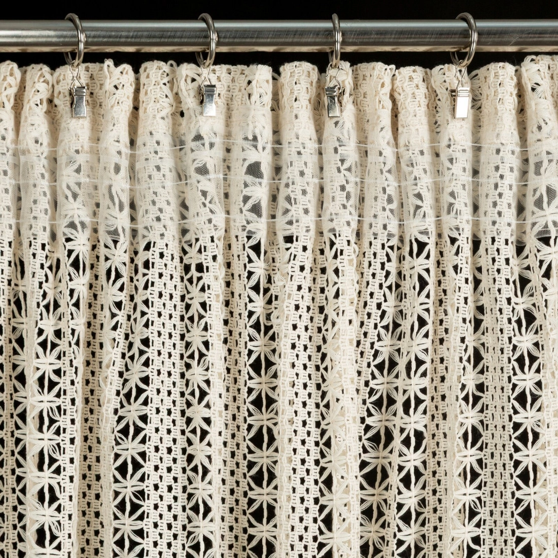 Záves 140x270 cm z prírodnej sieťoviny na riasiacu pásku a tunel BONITA