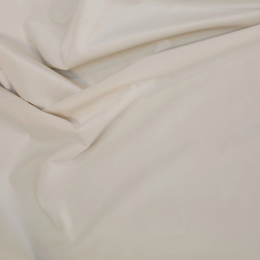 Závěs 140x270 cm sametový béžový na řasicí pásku SIBEL Pierre Cardin