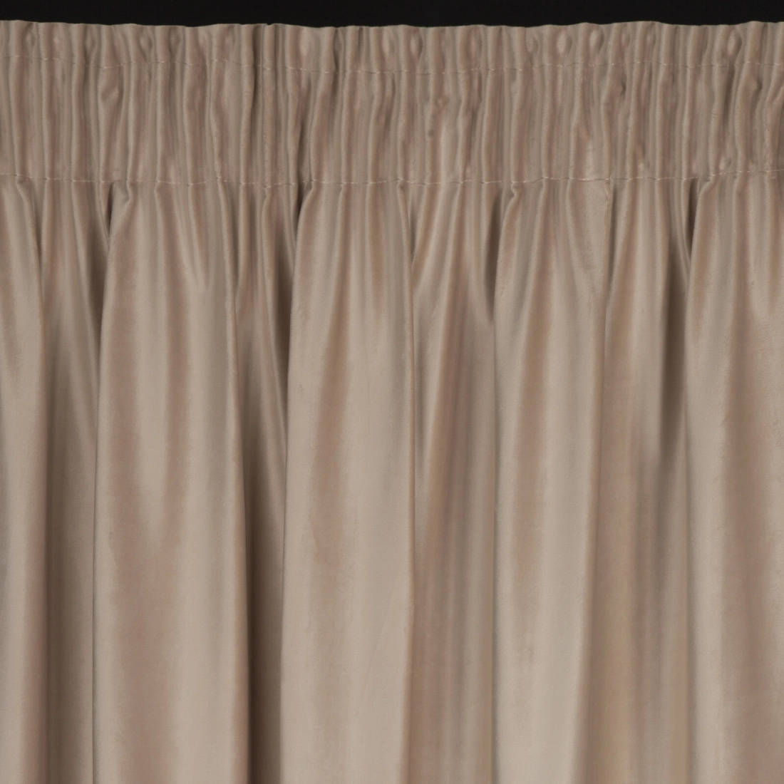 Záves 140x270 cm zamatový béžový šampanský na riasiacu pásku MARIELA