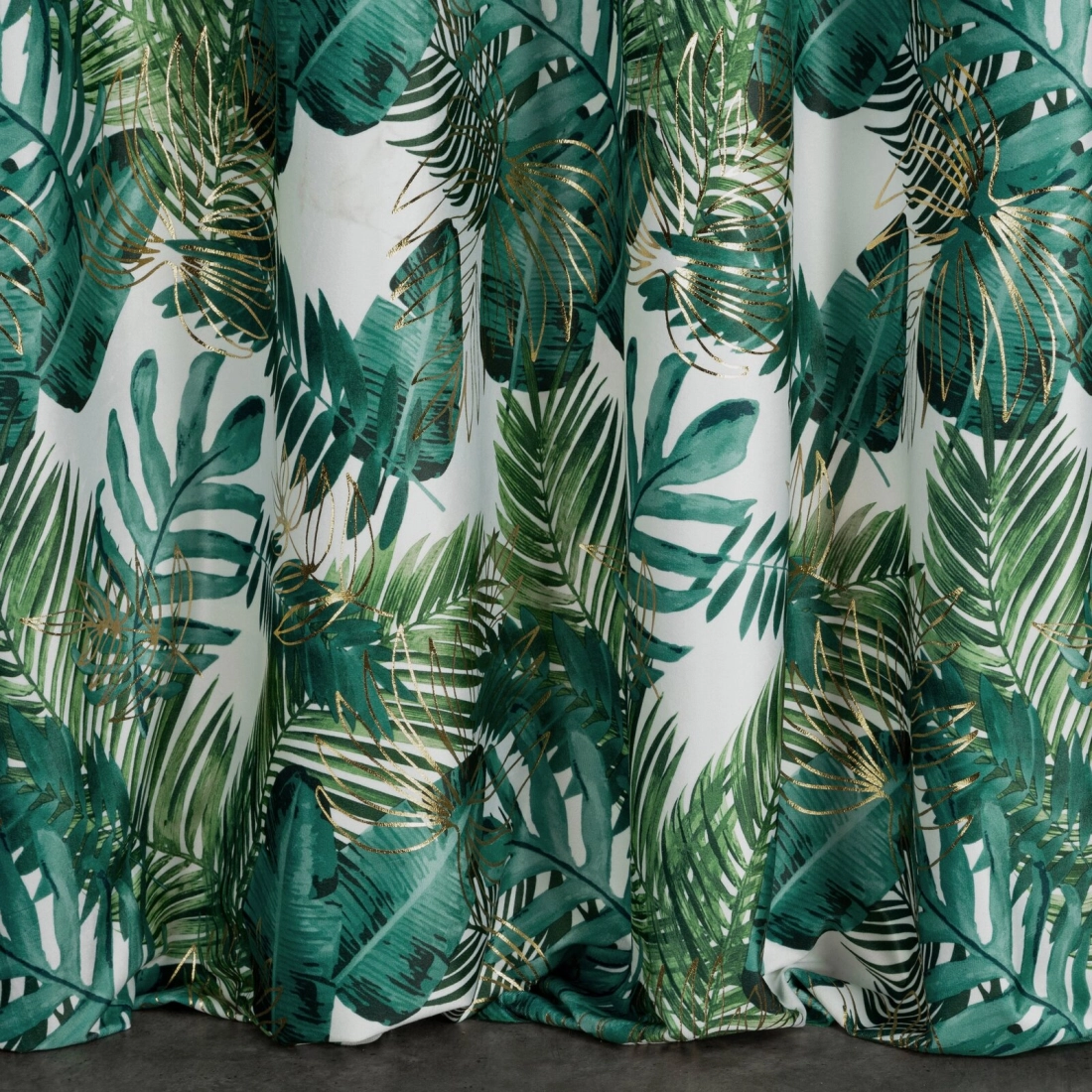 Záves 140x270 cm zamatový bielo-zelený na riasiacu pásku DAVOS