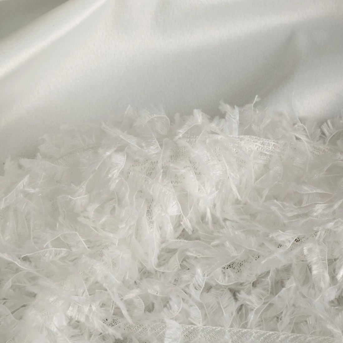 Záves 140x270 cm zamatový biely na riasiacu pásku MARION