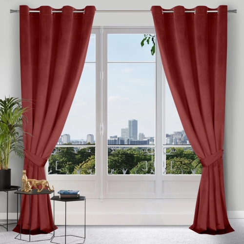 Závěs 140 × 270 cm sametový bordó na kovových kroužcích CARMEN