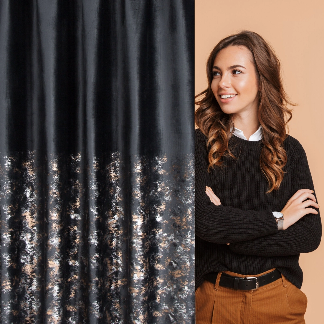 Záves 140x270 cm zamatový čierno šampanský s metalickou potlačou na riasiacu pásku MARIELA